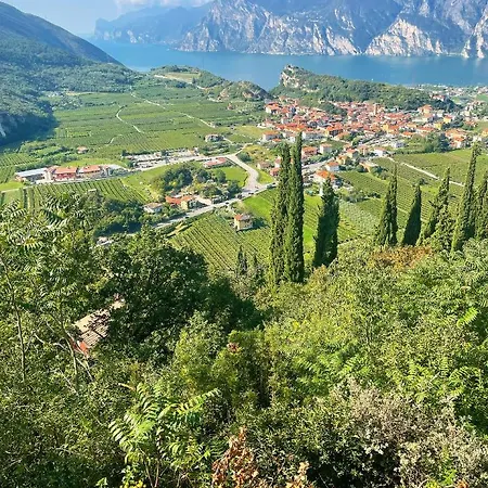 Lucia Apartment Torbole Sul Garda